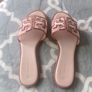 Worn only a handful of times! Super cute